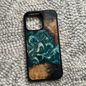 iPhone 14 Max Pro wood and resin case by Carved!